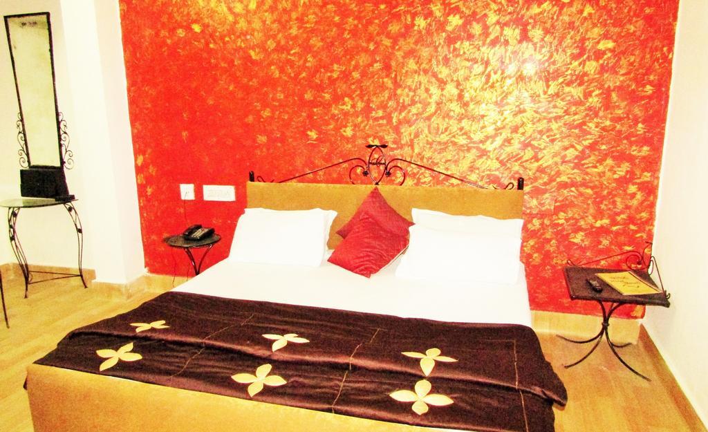 Hotel Haveli Of Джайпур Екстериор снимка