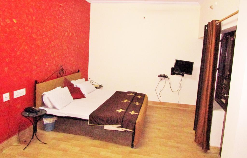 Hotel Haveli Of Джайпур Екстериор снимка