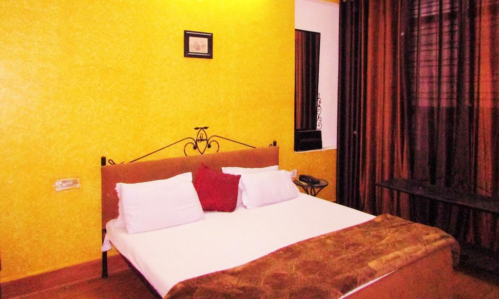 Hotel Haveli Of Джайпур Екстериор снимка